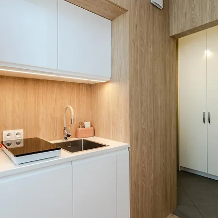 Apartment Wola Marcina Kasprzaka - Szybkie Wi-fi, Smart Tv Warschau