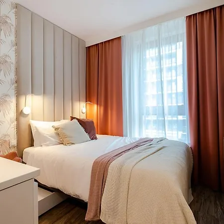 Apartment Wola Marcina Kasprzaka - Szybkie Wi-fi, Smart Tv