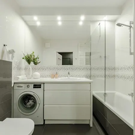 Apartmán Wola Marcina Kasprzaka - Szybkie Wi-fi, Smart Tv *